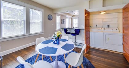 Modern Portsmouth Apartment: Walk to Norfolk Ferry