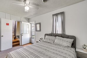 3 habitaciones, tabla de planchar con plancha, internet y ropa de cama