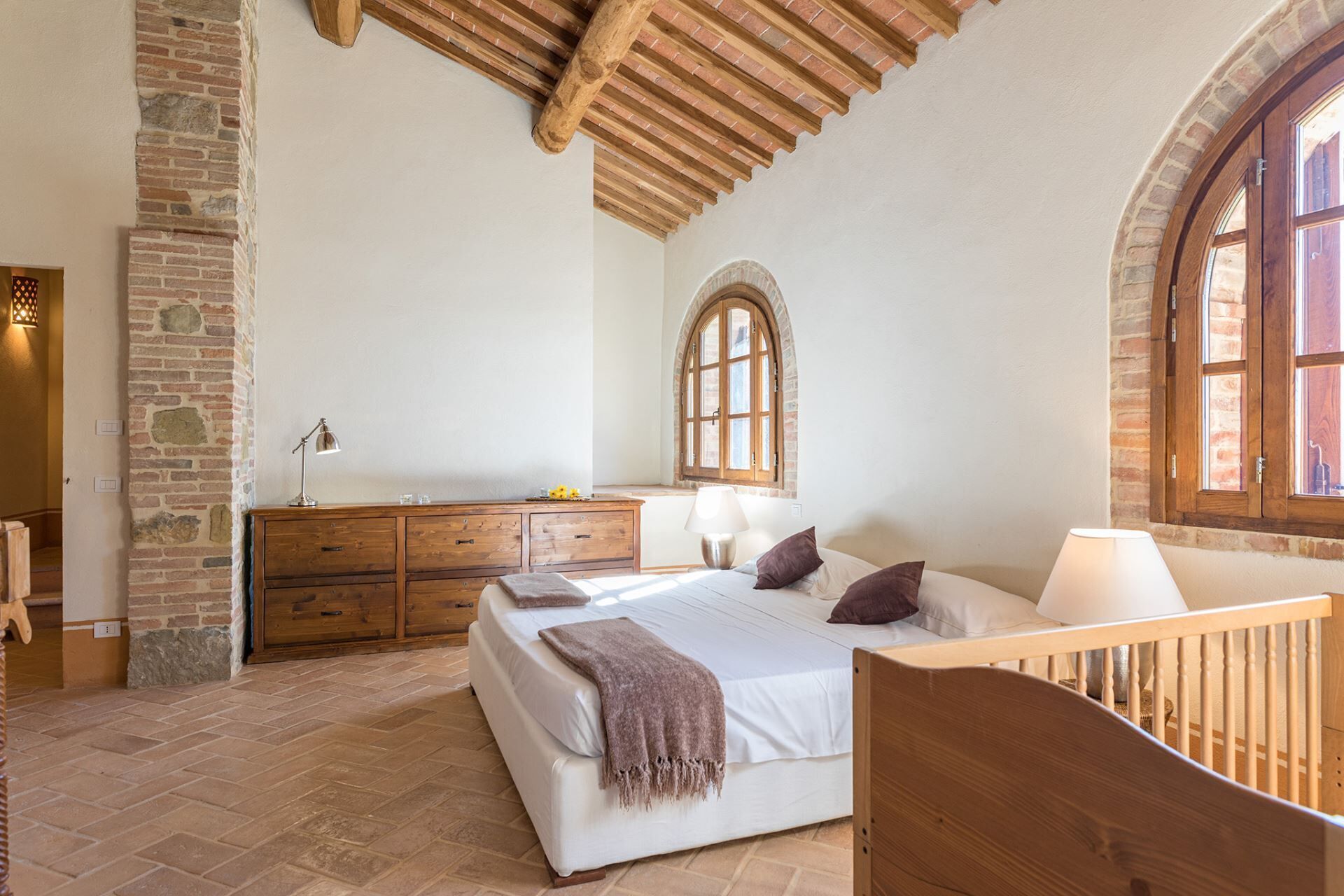 5 Schlafzimmer, Bügeleisen/Bügelbrett, WLAN