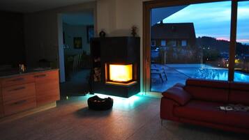 TV, fireplace, DVD player, stereo