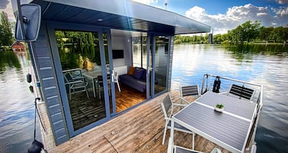 Boat 'Cosy Hannah Führerscheinfrei' with Private Terrace