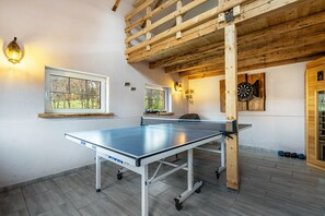 Spielezimmer