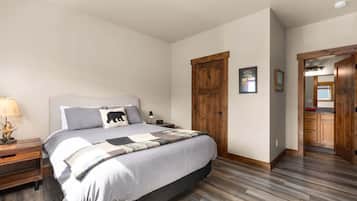 2 chambres, fer et planche Ă repasser, lit parapluie, accĂšs Internet