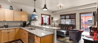 Mountain Condo in the Heart of Columbia Falls! Pri
