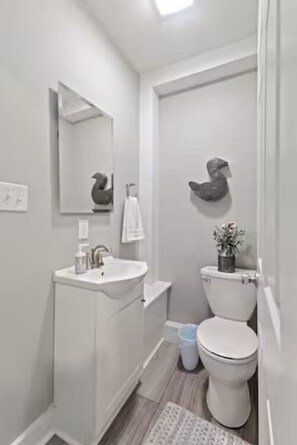 ヘアドライヤー、タオル