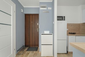 Apartment, 1 Schlafzimmer, Küche | Eigene Küche | Mikrowelle, Geschirrspüler, Wasserkocher, Kochgeschirr/Geschirr/Besteck
