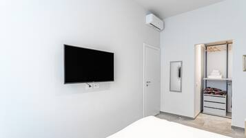 Bügeleisen/Bügelbrett, kostenloses WLAN, Bettwäsche