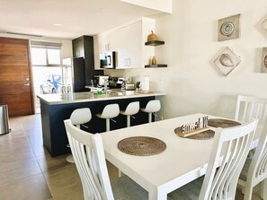 Dining - Eagle Village @ Islas del Mar C8 (Puerto Peñasco)