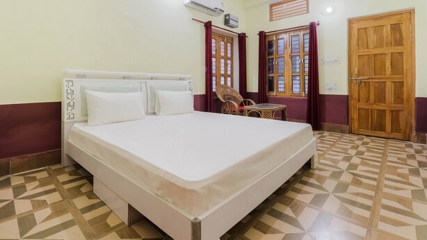 Unclassified image, 1 of 25, button - OYO Hotel 44676 Jyotish House (Faizabad)