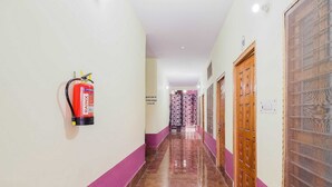 Unclassified image, 5 of 25, button - OYO Hotel 44676 Jyotish House (Faizabad)