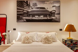 In-room safe, iron/ironing board, travel crib, WiFi