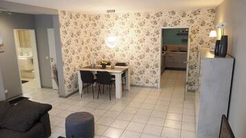 Fernseher, DVD-Player