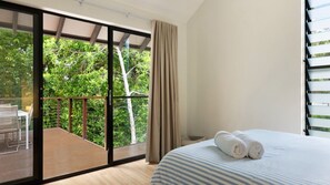 2 bedrooms, iron/ironing board