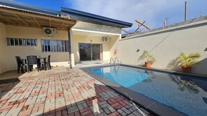 Exterior - Résidence mirifique (Kribi)