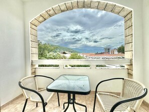 Comfort Room | Terrace/patio - Hotel Grbalj (Budva)