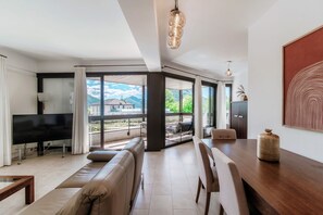 TV - Near the Lido of Lugano (THE CENTRAL HOME) (Lugano)
