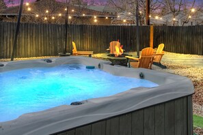 Bain à remous extérieur