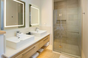 Basic Apartment | Bathroom - Ocean Grand Gaube with LOV (Grand Gaube)