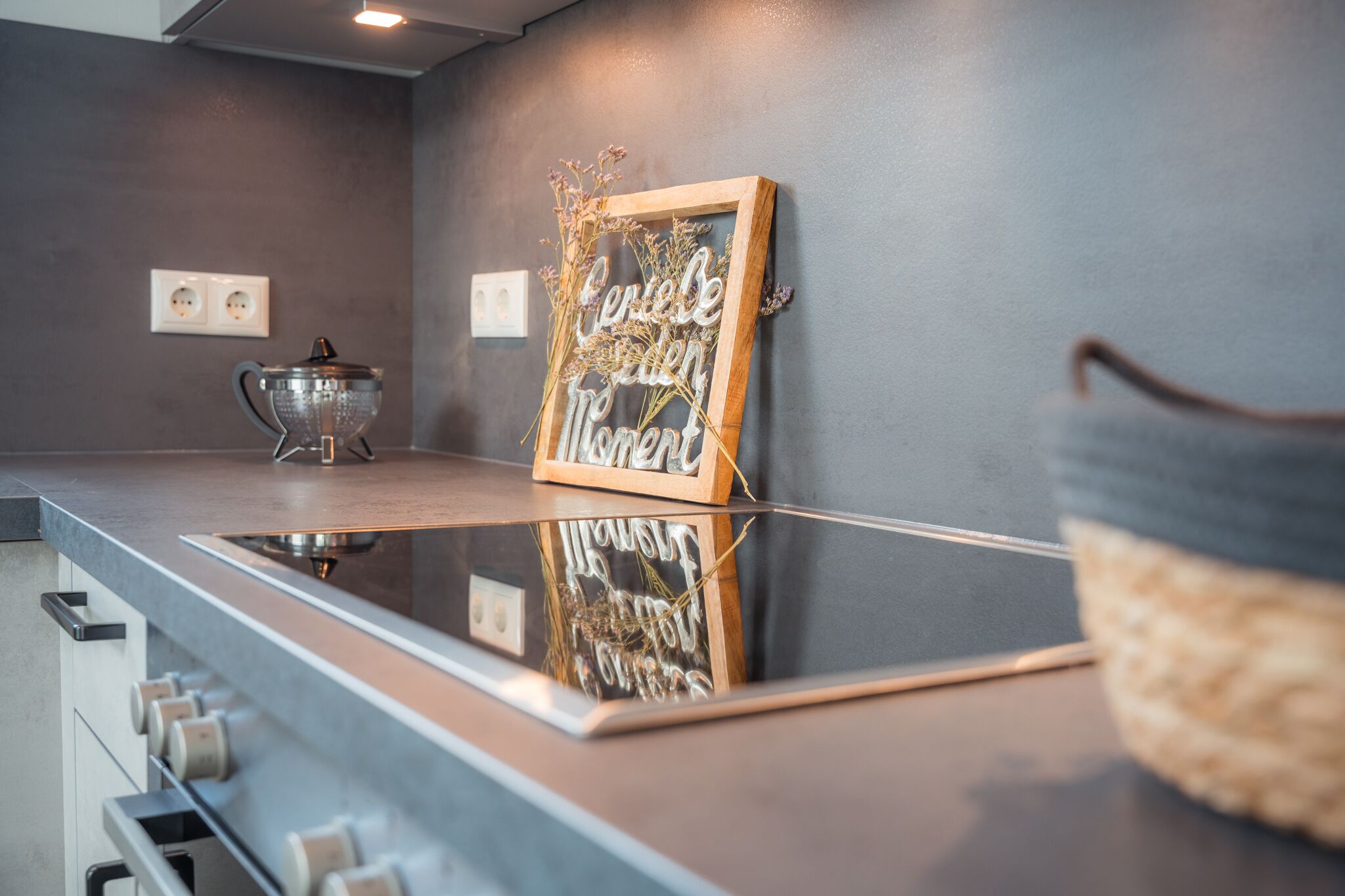 Kühlschrank, Ofen, Herdplatte, Geschirrspüler