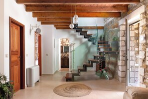 Interior - Villa Roi. (Kalathos)