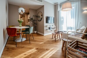 Interior - Via Melzo Junior Suite (Milan)