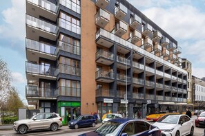 Exterior - Studio Near The PGE Stadium by Renters (Warsaw)