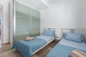 2 bedrooms, bed sheets - 3861 Villa Massimo by Barbarhouse (Ostuni)