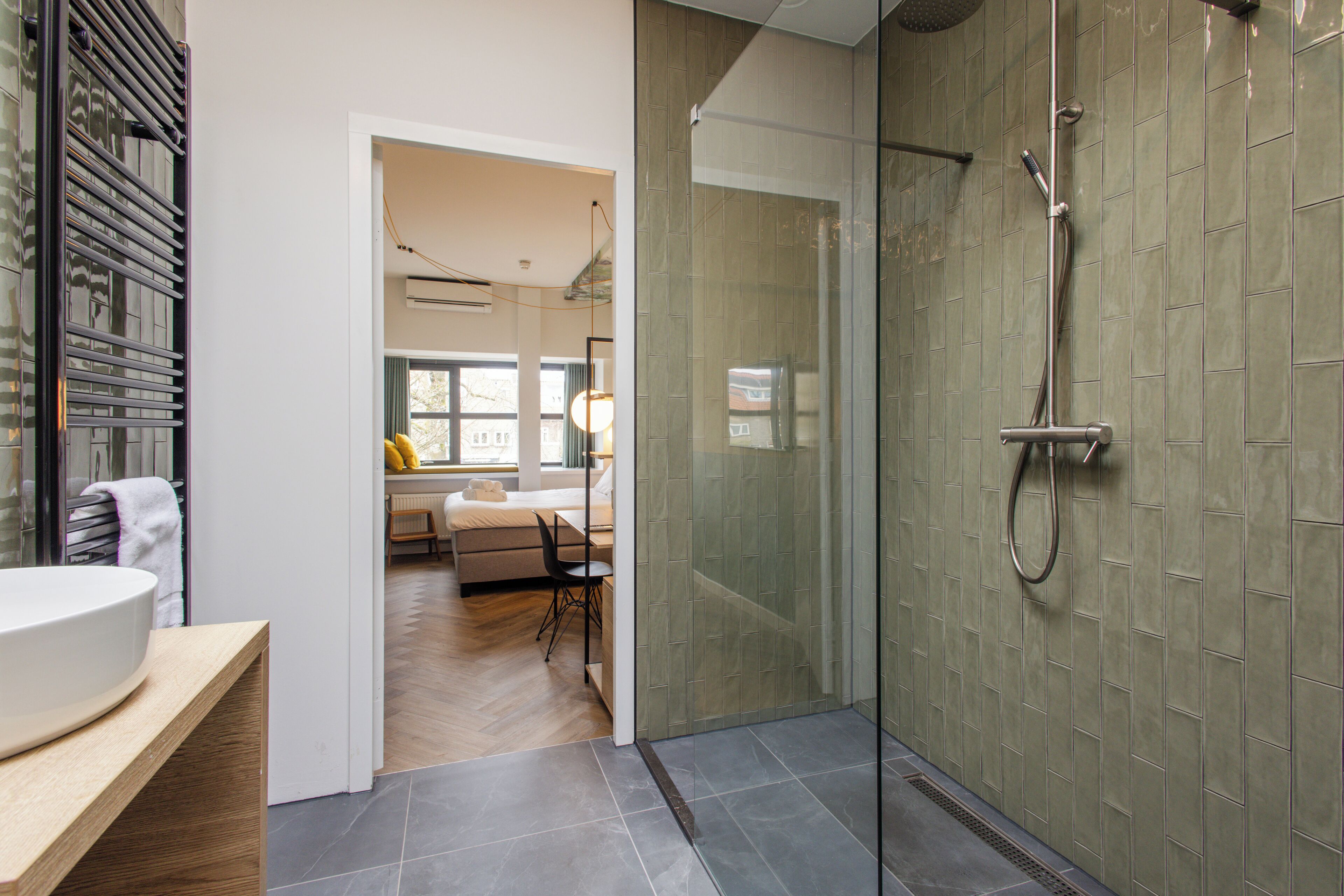 Standard Double Room, 1 Queen Bed | Bathroom