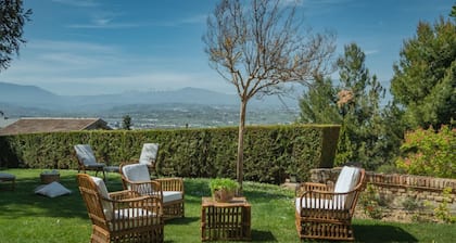 Charming villa nestled in the Abruzzo hills
