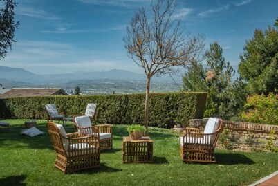 Charming villa nestled in the Abruzzo hills