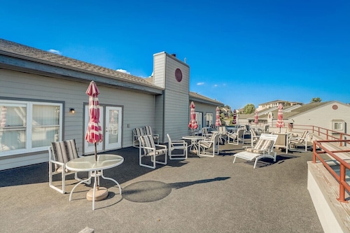 Dreamy Dells Oasis for Families & Couples