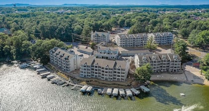 Dreamy Dells Oasis for Families & Couples