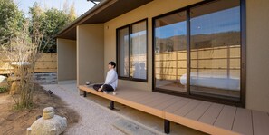 Habitación tradicional, para no fumadores (101,with sauna,5 guests) | Terraza o patio