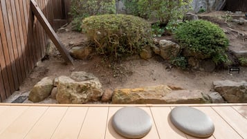 Traditional-Zimmer, Nichtraucher (105,with sauna, 6 guests) | Terrasse/Patio