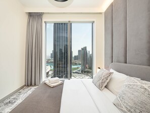 4 bedrooms, iron/ironing board, free WiFi - Forte Tower 4BR Stunning Views Downtown (Dubai)