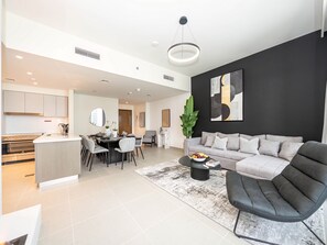 豪華公寓 | 4 間臥室、熨斗/熨衣板、免費無線上網