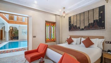 Suite Deluxe | Minibar, fer et planche à repasser, Wi-Fi gratuit, draps fournis