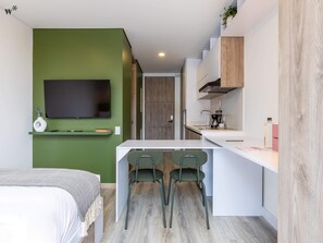 1 soveværelse, skrivebord, strygejern/strygebræt, Wi-Fi