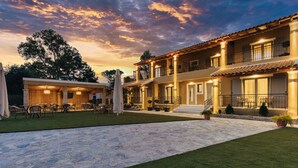 Exterior - Comissa Luxury Suites (Corfu)