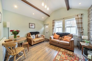 TV - Central Ripon - Sleeps 3 - Garden - Pet Friendly (Ripon)
