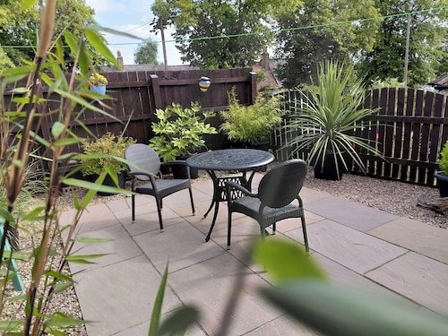 Central Ripon - Sleeps 3 - Garden - Pet Friendly
