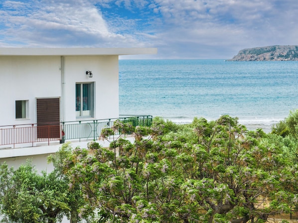 Exterior - Laconia Domus - Plytra (Monemvasia)