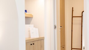 ห้องลักซ์ชัวรี่ดับเบิล | บริเวณนั่งเล่น | ทีวีจอแอลอีดี