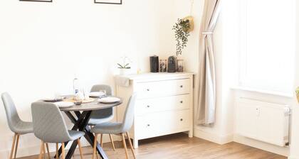 Apartment Wiesbaden Mitte - Zentral am Park. Congresscenter 5 Min, Bahnhof 10min