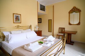 2 slaapkamers, een strijkplank/strijkijzer, wifi, beddengoed
