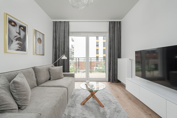 Appartement, 1 chambre, balcon | Salle de séjour