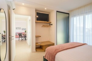 Superior Apartment | 1 bedroom, premium bedding, down comforters, pillowtop beds