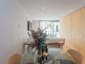 Interior - Rentals: Sant Gervasy apt, big terrace (Barcelona)