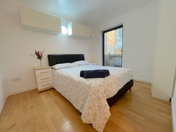 1 dormitori, wifi i roba de llit