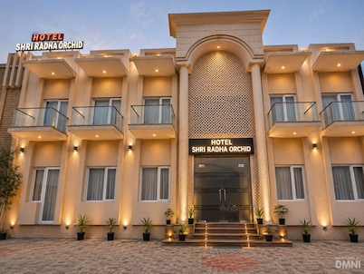 Hotel Shri Radha Orchid